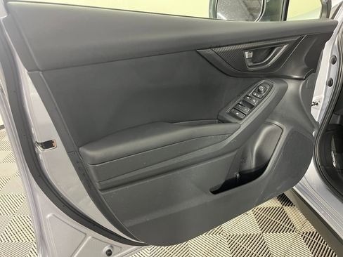 Used 2020 Subaru Crosstrek 2.0i image 10