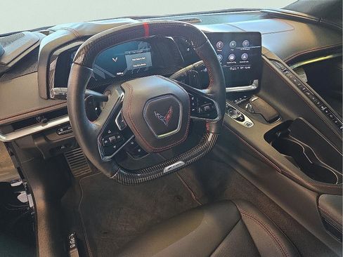 Used 2023 Chevrolet Corvette Z06 image 10