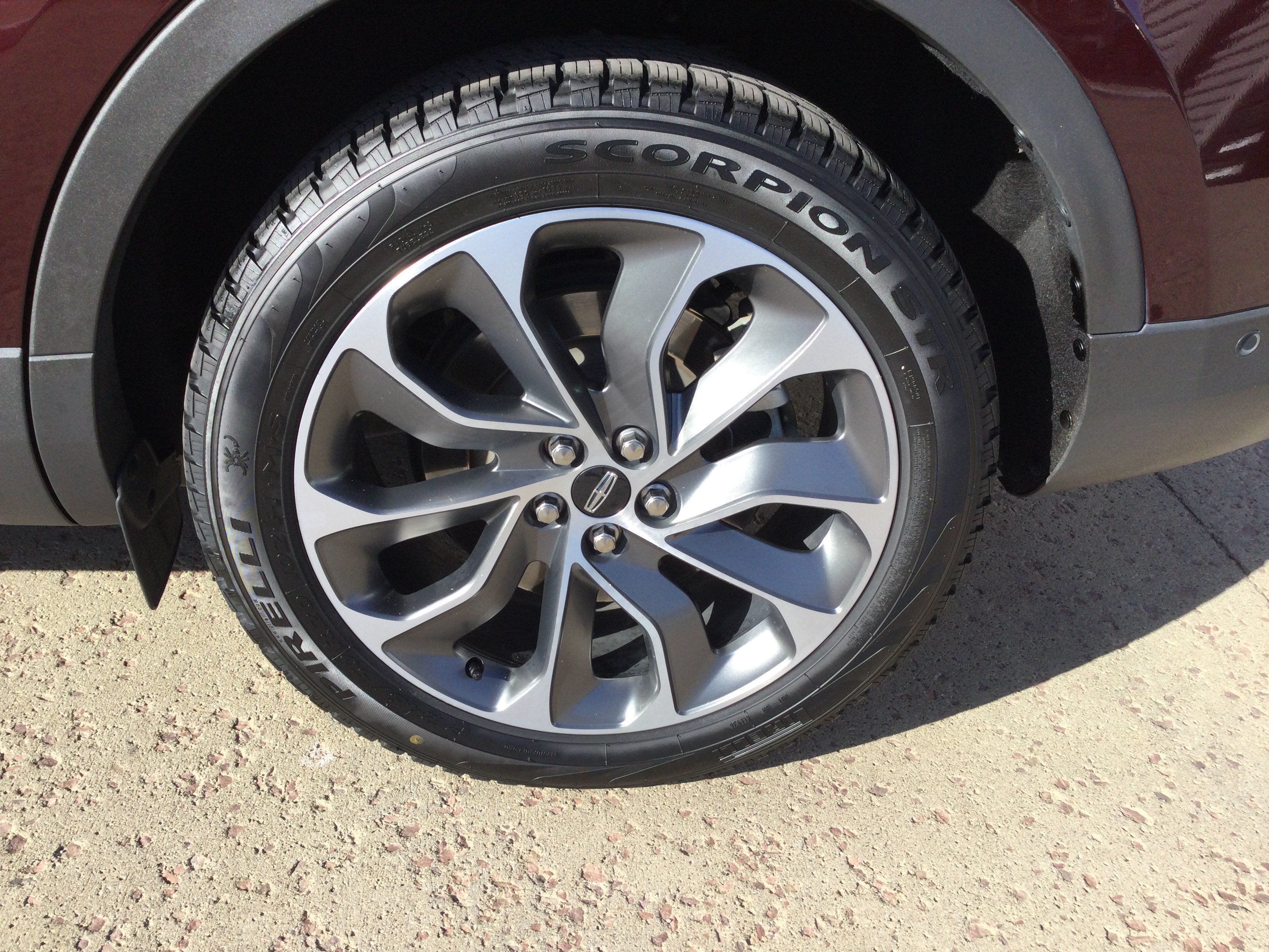 Used 2022 Lincoln Nautilus Reserve AWD/4WD image 9