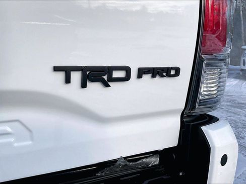 Used 2018 Toyota Tacoma TRD Pro image 33