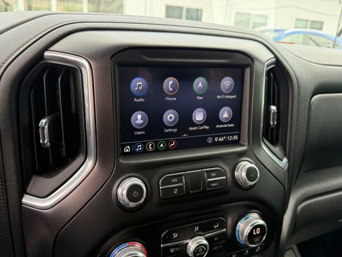 Used 2020 GMC Sierra 1500 AT4 w/ AT4 Premium Package AWD/4WD image 38