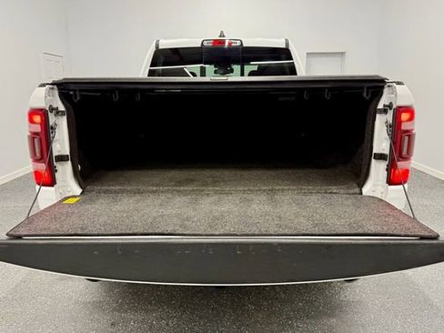 Used 2019 RAM 1500 Laramie image 8