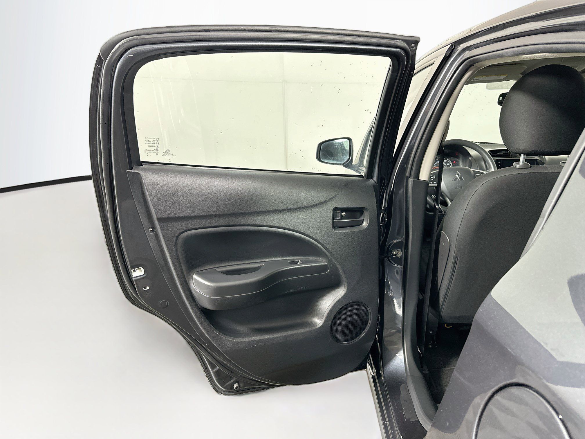 Used 2024 Mitsubishi Mirage ES FWD image 25