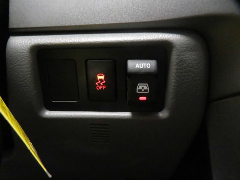 Used 2014 Toyota Sequoia Platinum AWD/4WD image 52