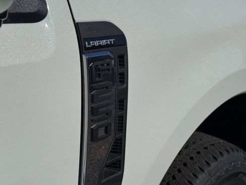 New 2026 Ford F250 Lariat w/ Chrome Package image 13