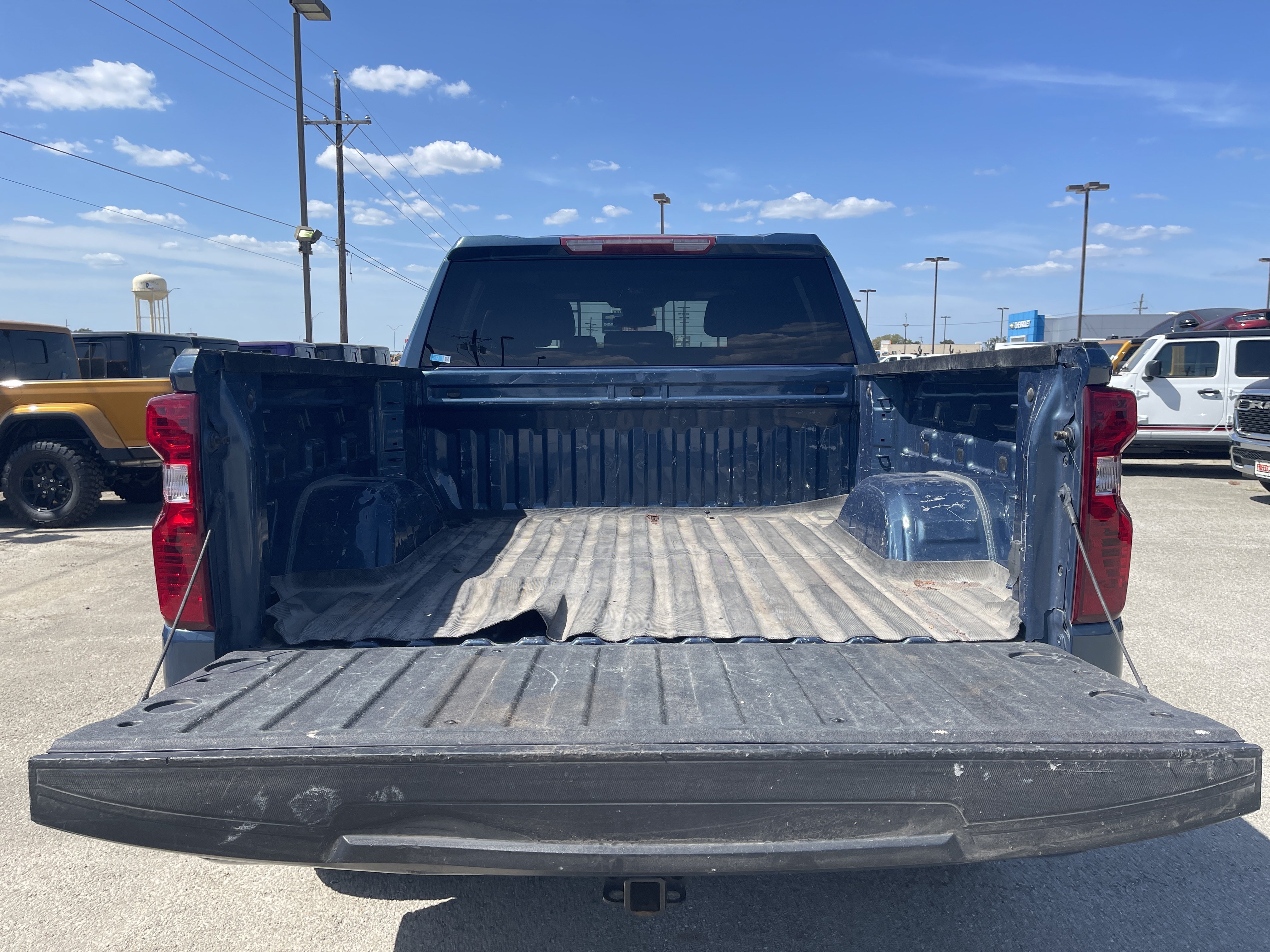 Used 2024 Chevrolet Silverado 1500 Custom RWD image 13