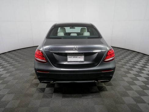 Used 2017 Mercedes-Benz E 300 image 30