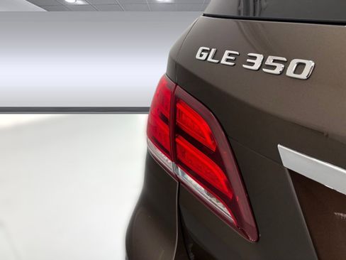 Used 2017 Mercedes-Benz GLE 350 image 11