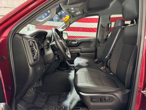 Used 2019 Chevrolet Silverado 1500 LT w/ All-Star Edition image 9