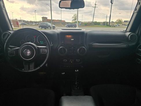 Used 2016 Jeep Wrangler Unlimited Sport w/ Quick Order Package 24S AWD/4WD image 13