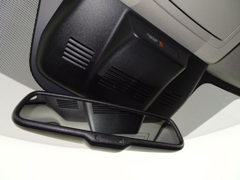 New 2025 Nissan Rogue SL w/ Tech Package image 23