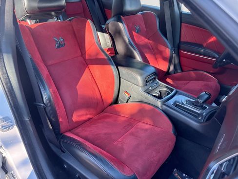 Used 2019 Dodge Charger Scat Pack w/ Plus Group RWD image 28