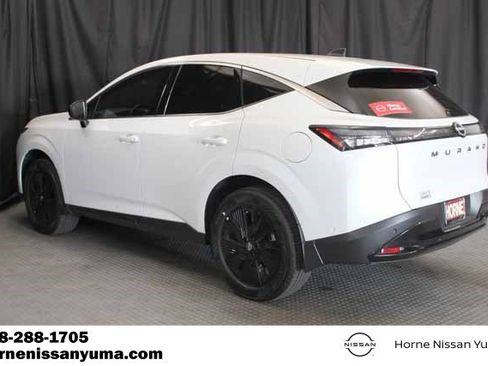 Certified 2025 Nissan Murano SV image 16