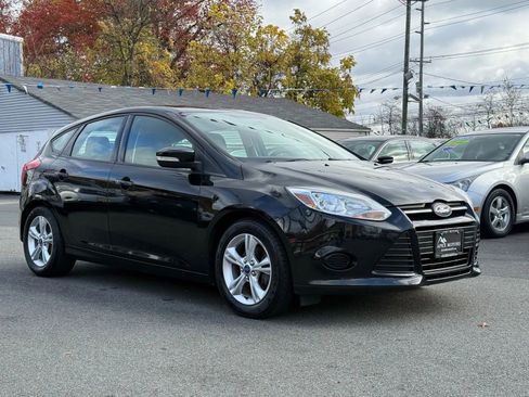 Used 2013 Ford Focus SE image 3