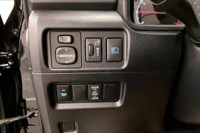 Used 2021 Toyota 4Runner TRD Pro AWD/4WD image 38
