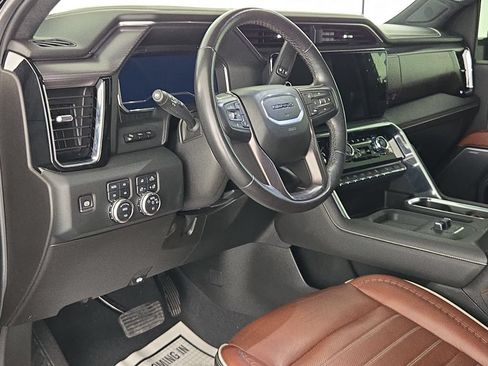 Used 2024 GMC Sierra 2500 Denali Ultimate w/ Max Trailering Package AWD/4WD image 16