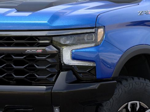 New 2026 Chevrolet Silverado 1500 ZR2 image 10