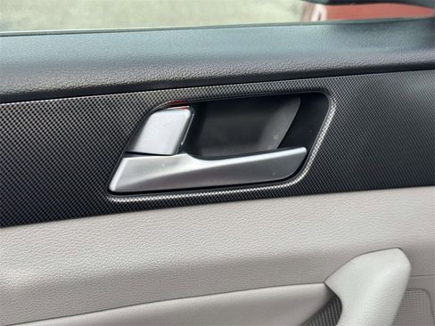 Used 2015 Hyundai Sonata Sport image 15