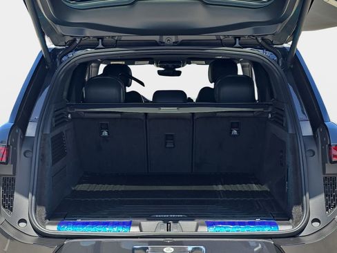 New 2026 Land Rover Range Rover Sport Dynamic SE AWD/4WD image 12