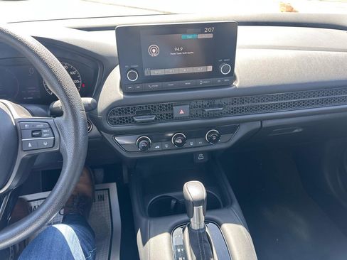 Used 2023 Honda HR-V LX image 26