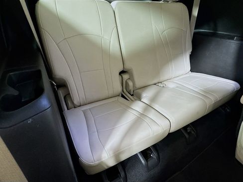 Used 2022 Buick Enclave Premium w/ Experience Buick Package image 27