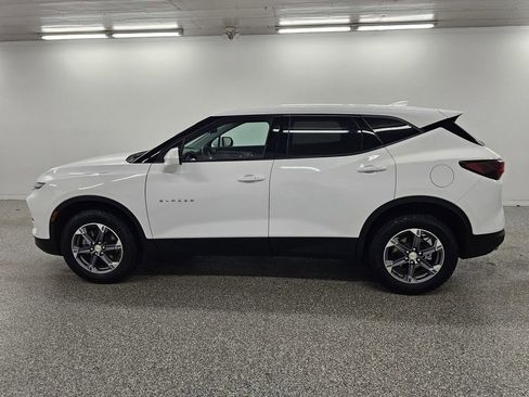 Used 2025 Chevrolet Blazer LT FWD image 7