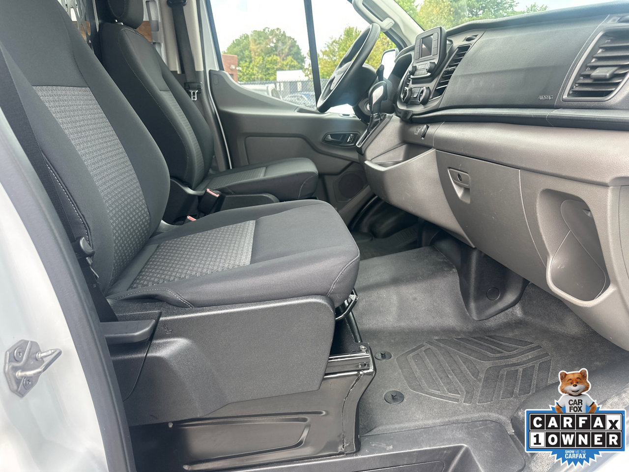Used 2025 Ford Transit 250 Low Roof w/ Exterior Upgrade Package RWD image 13