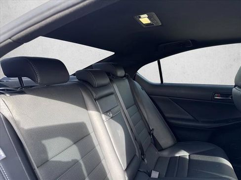 Used 2022 Lexus IS 350 F Sport RWD image 19