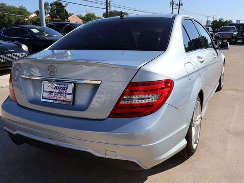 Used 2014 Mercedes-Benz C 250 Sedan image 7