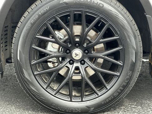 Used 2022 Lexus RX 450h AWD w/ Premium Package image 27