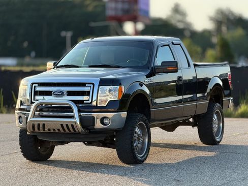 Used 2013 Ford F150 XLT w/ Mid Equipment Group AWD/4WD image 6
