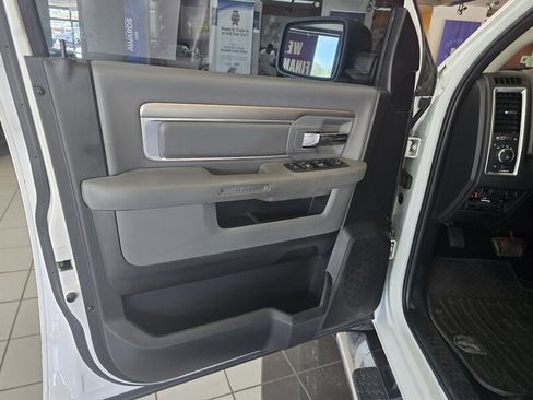 Used 2015 RAM 1500 Big Horn AWD/4WD image 7