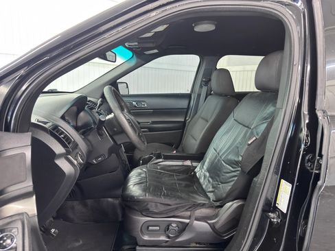 Used 2016 Ford Explorer 4WD Police Interceptor image 9