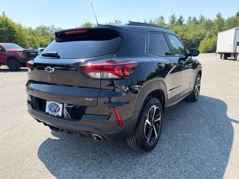 Used 2023 Chevrolet TrailBlazer RS w/ Convenience Package AWD/4WD image 8