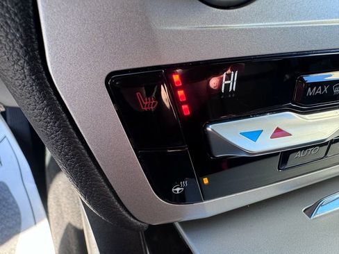 Used 2021 Ford Explorer XLT w/ Equipment Group 202A image 26