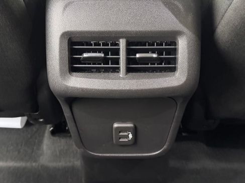 Used 2024 Chevrolet Equinox LT w/ LPO, Floor Liner Package FWD image 15
