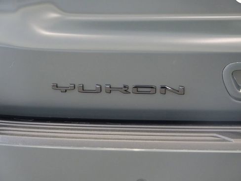 New 2026 GMC Yukon AT4 Ultimate image 6