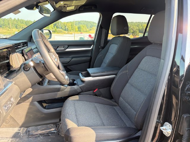 Used 2025 GMC Terrain Elevation AWD/4WD image 11