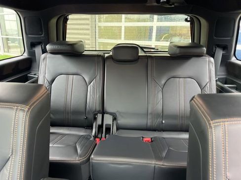 Used 2023 Ford Expedition Platinum AWD/4WD image 20