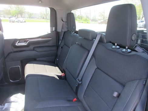 New 2026 GMC Sierra 1500 Elevation w/ Elevation Select Package AWD/4WD image 13