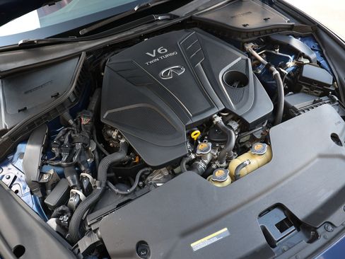 Used 2019 INFINITI Q60 Red Sport 400 RWD image 55