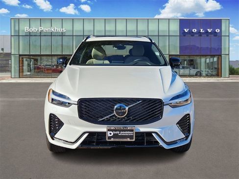 New 2026 Volvo XC60 B5 Plus w/ Protection Package Premier image 8