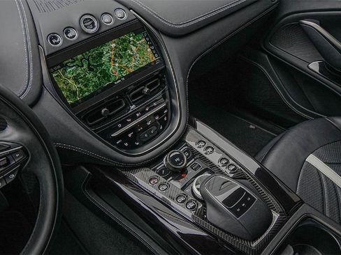 Used 2023 Aston Martin DBX 707 image 28