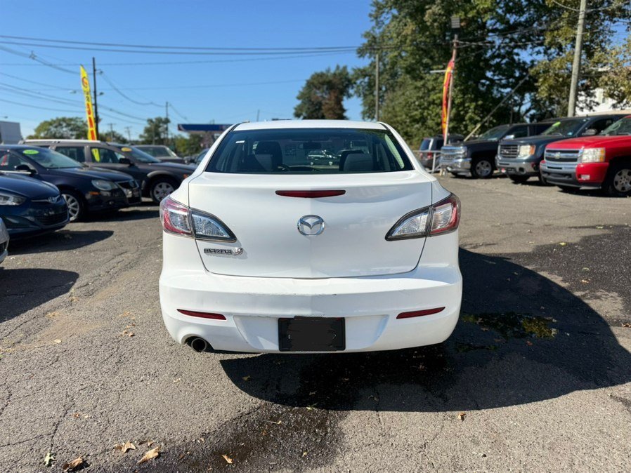 Used 2012 MAZDA MAZDA3 i Touring FWD image 8