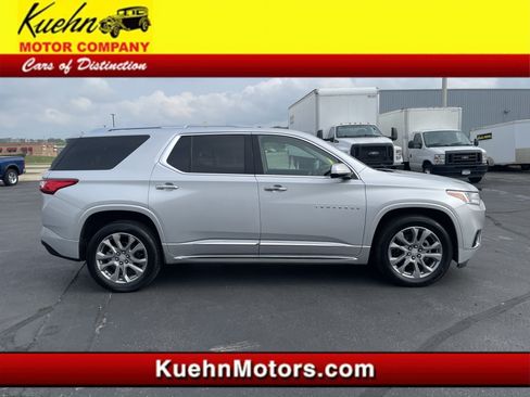 Used 2018 Chevrolet Traverse Premier w/ LPO, 'HIT The Road' Package AWD/4WD image 1