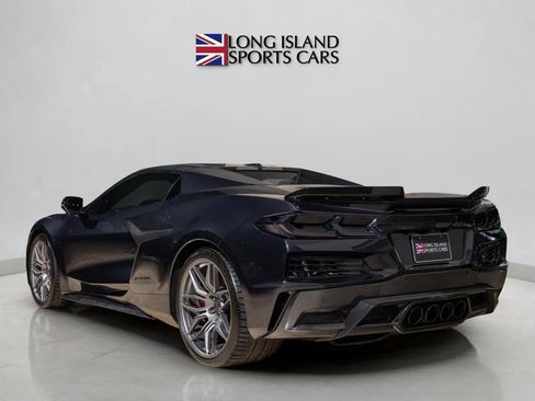 Used 2024 Chevrolet Corvette Z06 image 6