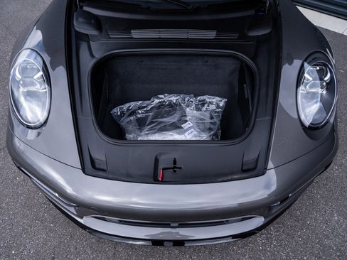 Certified 2024 Porsche 911 Targa 4S image 29