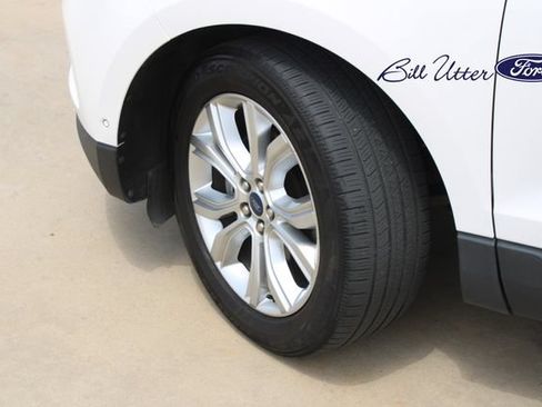 Used 2020 Ford Edge Titanium w/ Equipment Group 301A FWD image 9