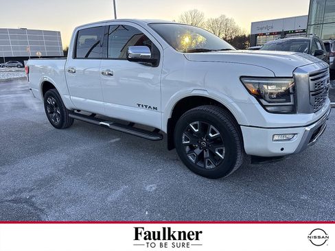 Certified 2024 Nissan Titan Platinum Reserve w/ Moonroof Package image 1