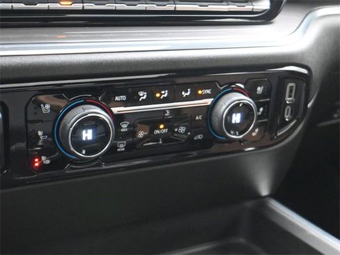 Used 2024 Chevrolet Silverado 2500 High Country w/ High Country Premium Package image 20